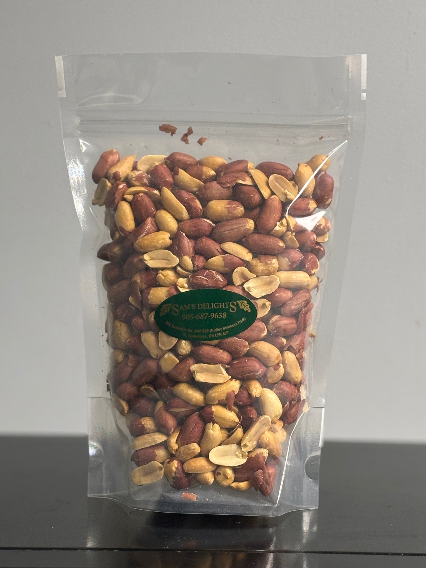 Dry roasted Peanuts - Lightly salted